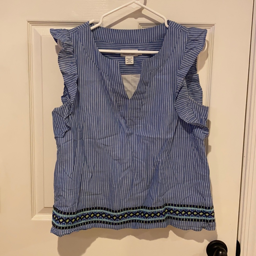Vineyard Vines ruffle tank